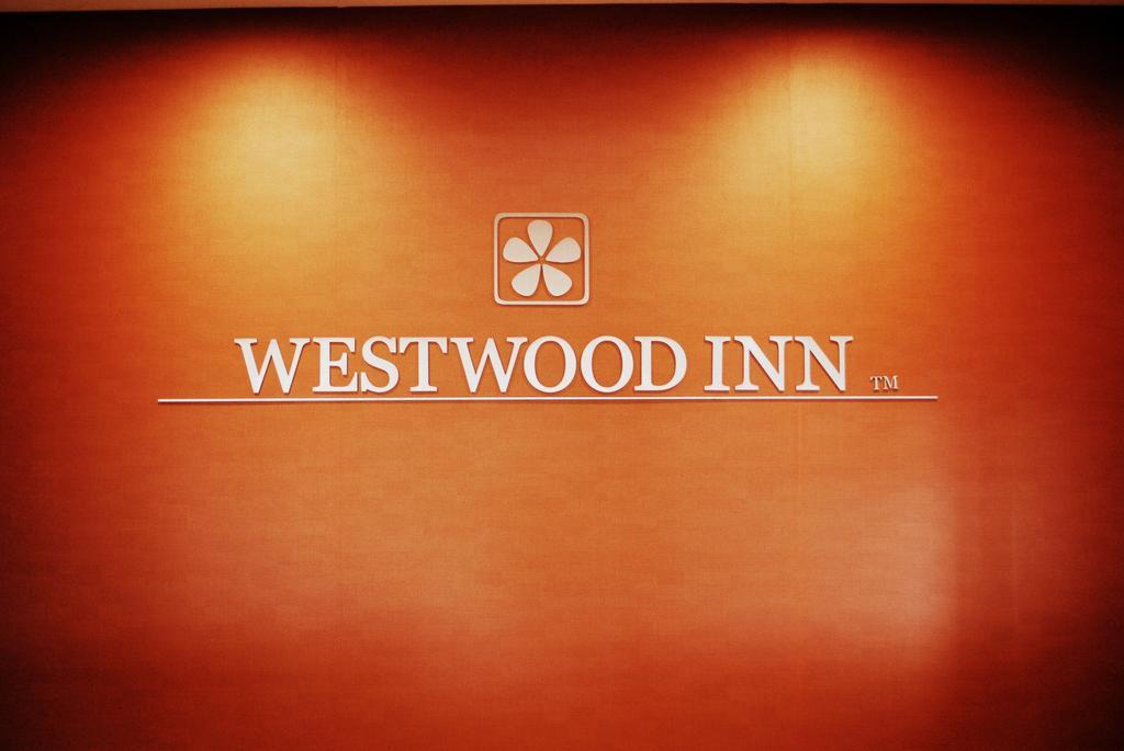 Westwood Inn By Oyo Gonzales Tx Экстерьер фото
